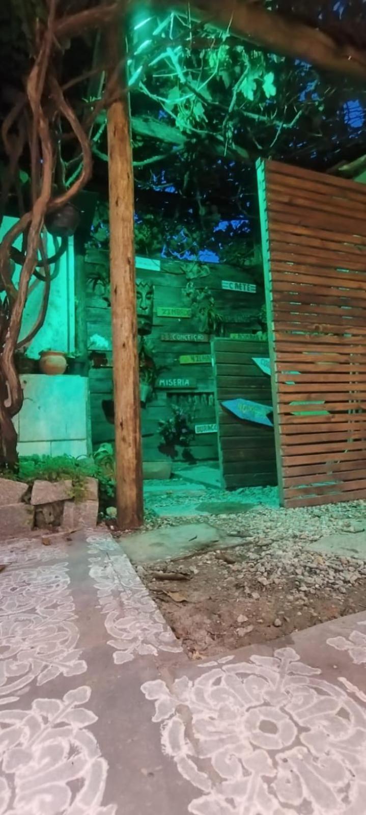 Hostel Vento Leste *